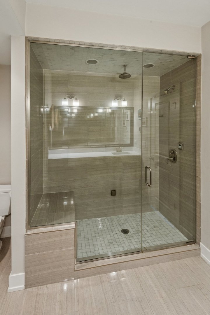 1011 North Wolcott Avenue, Unit 2N Chicago, IL 60622 - Photo 17 of 23 a bathroom with a shower