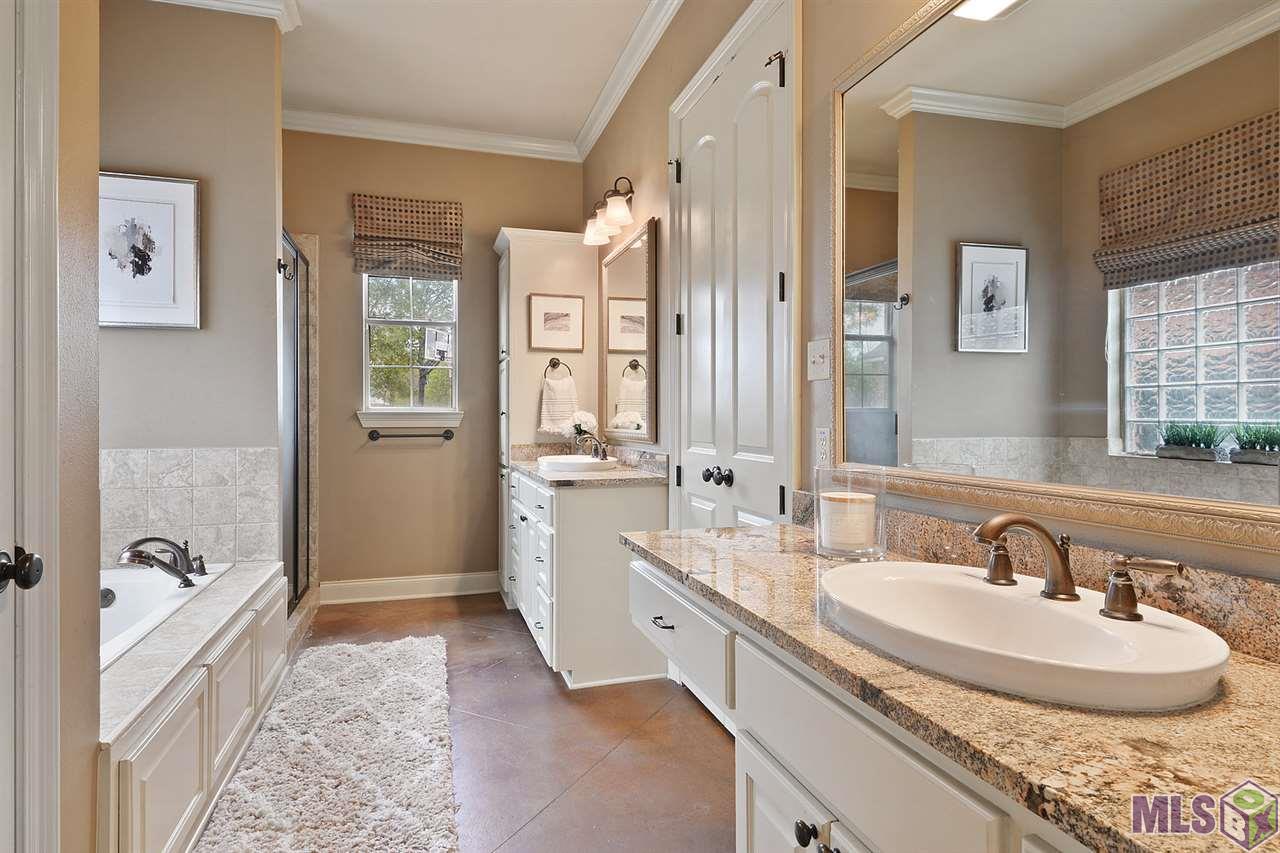 16005 Parkside Court Baton Rouge, LA 70817 - Photo 13 of 27 Gallery Image 13