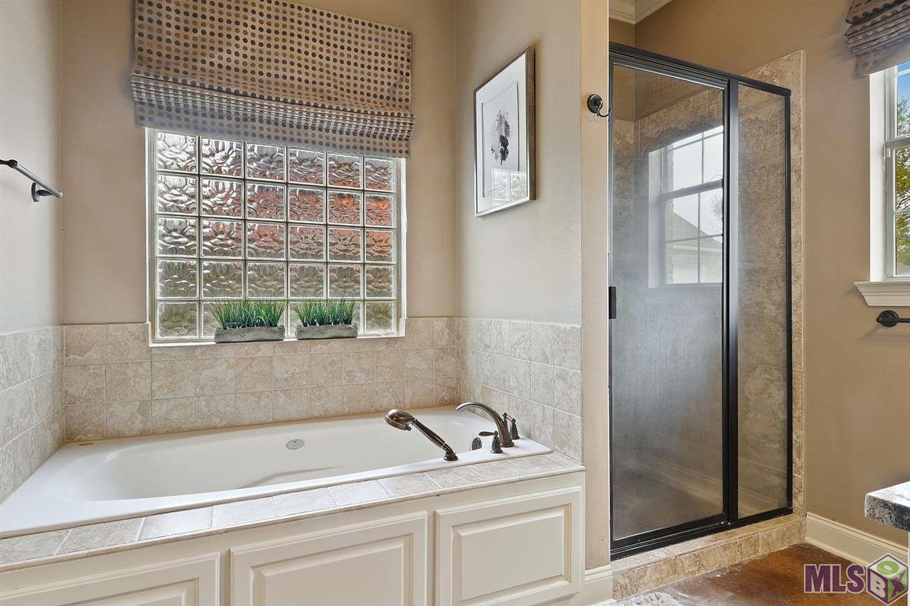 16005 Parkside Court Baton Rouge, LA 70817 - Photo 14 of 27 Gallery Image 14