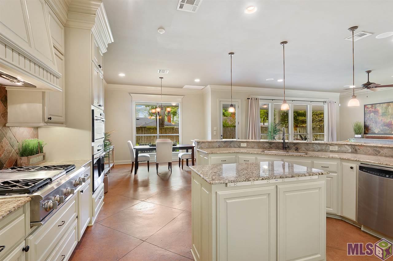 16005 Parkside Court Baton Rouge, LA 70817 - Photo 6 of 27 Gallery Image 6
