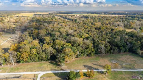 $426,600 | 6255 Rougon Road, Port Allen, LA 70767