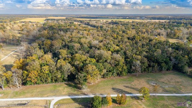 $426,600 | 6255 Rougon Road, Port Allen, LA 70767