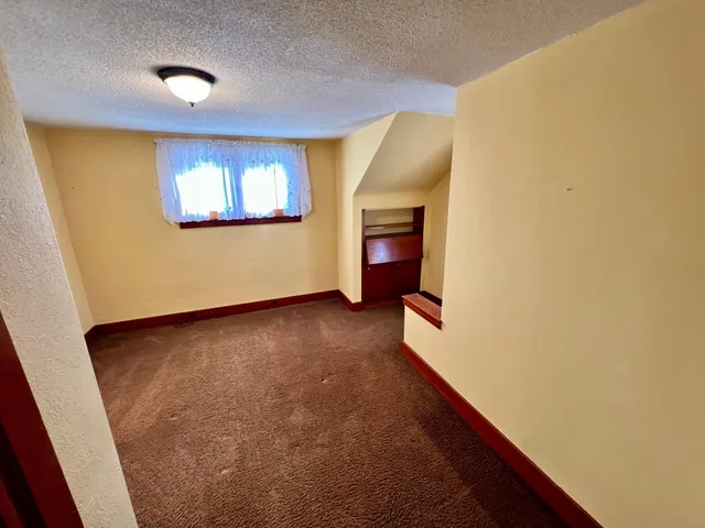 $189,000 | 116 4th Avenue, Bovey, MN 55709