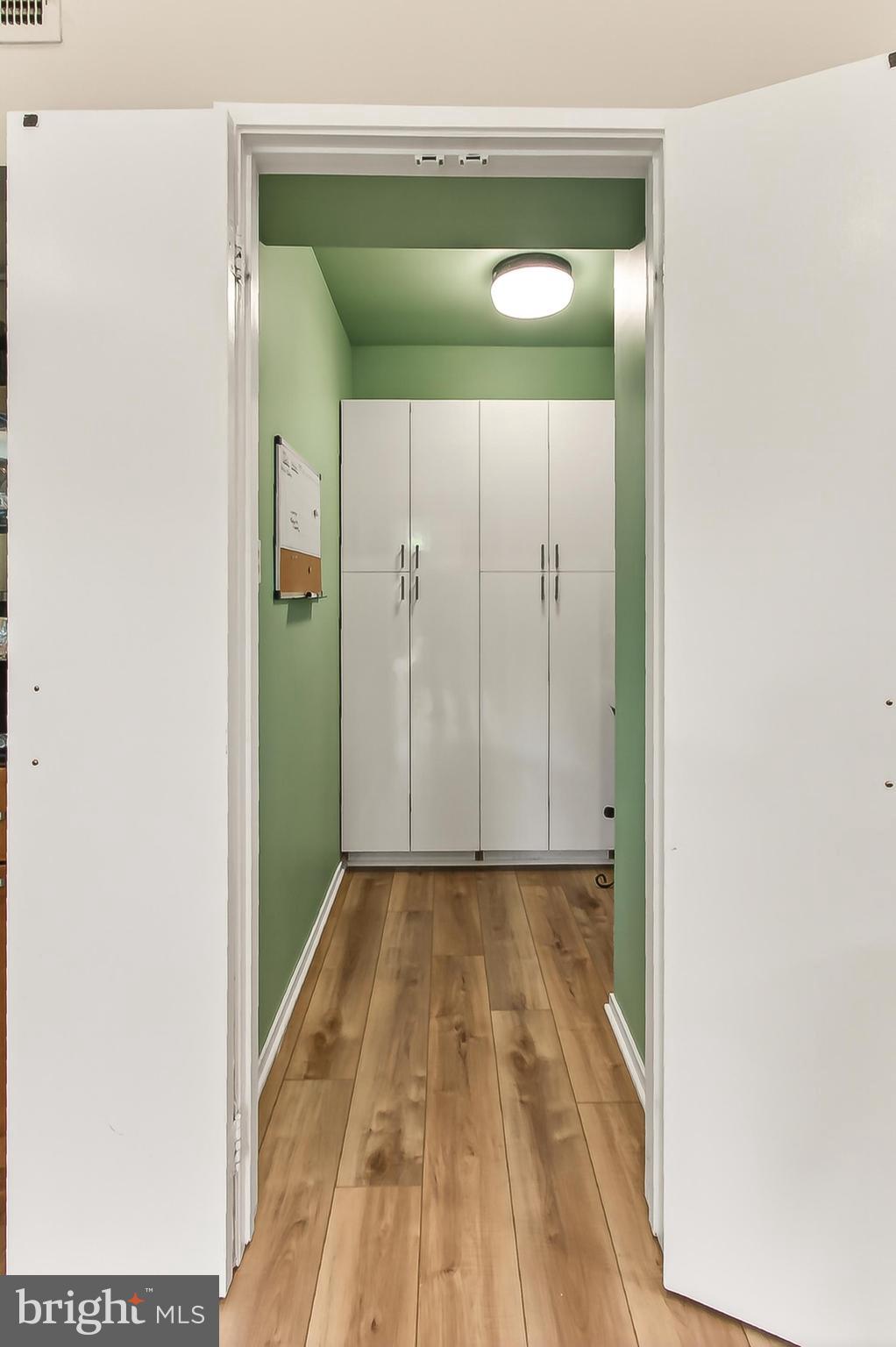 10714 Midsummer Drive Reston, VA 20191 - Photo 12 of 60 Fabulous walk-in pantry