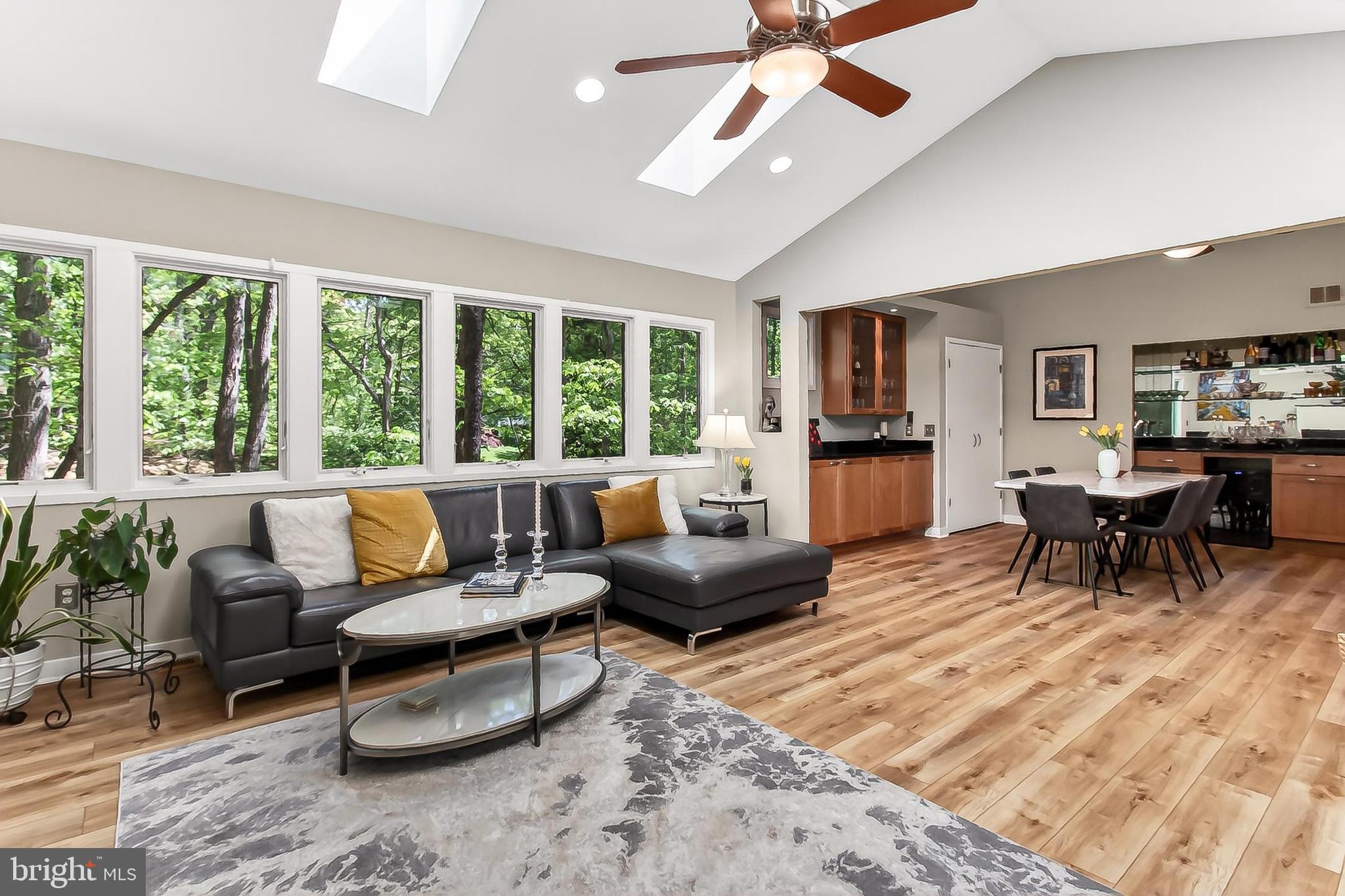 10714 Midsummer Drive Reston, VA 20191 - Photo 19 of 60
