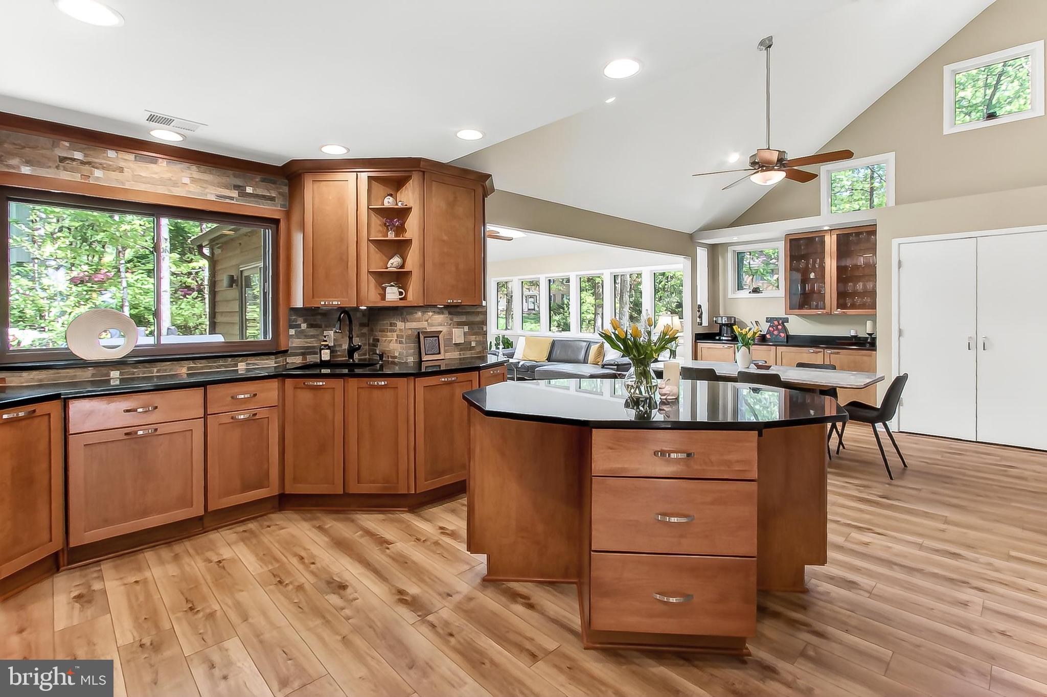 10714 Midsummer Drive Reston, VA 20191 - Photo 2 of 60