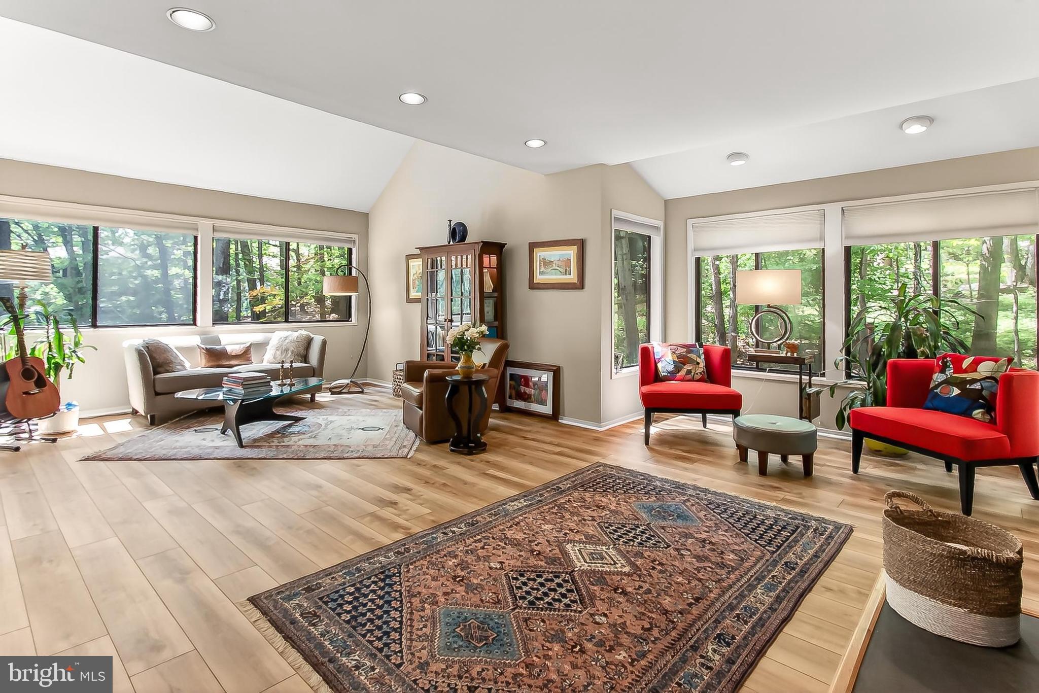10714 Midsummer Drive Reston, VA 20191 - Photo 28 of 60