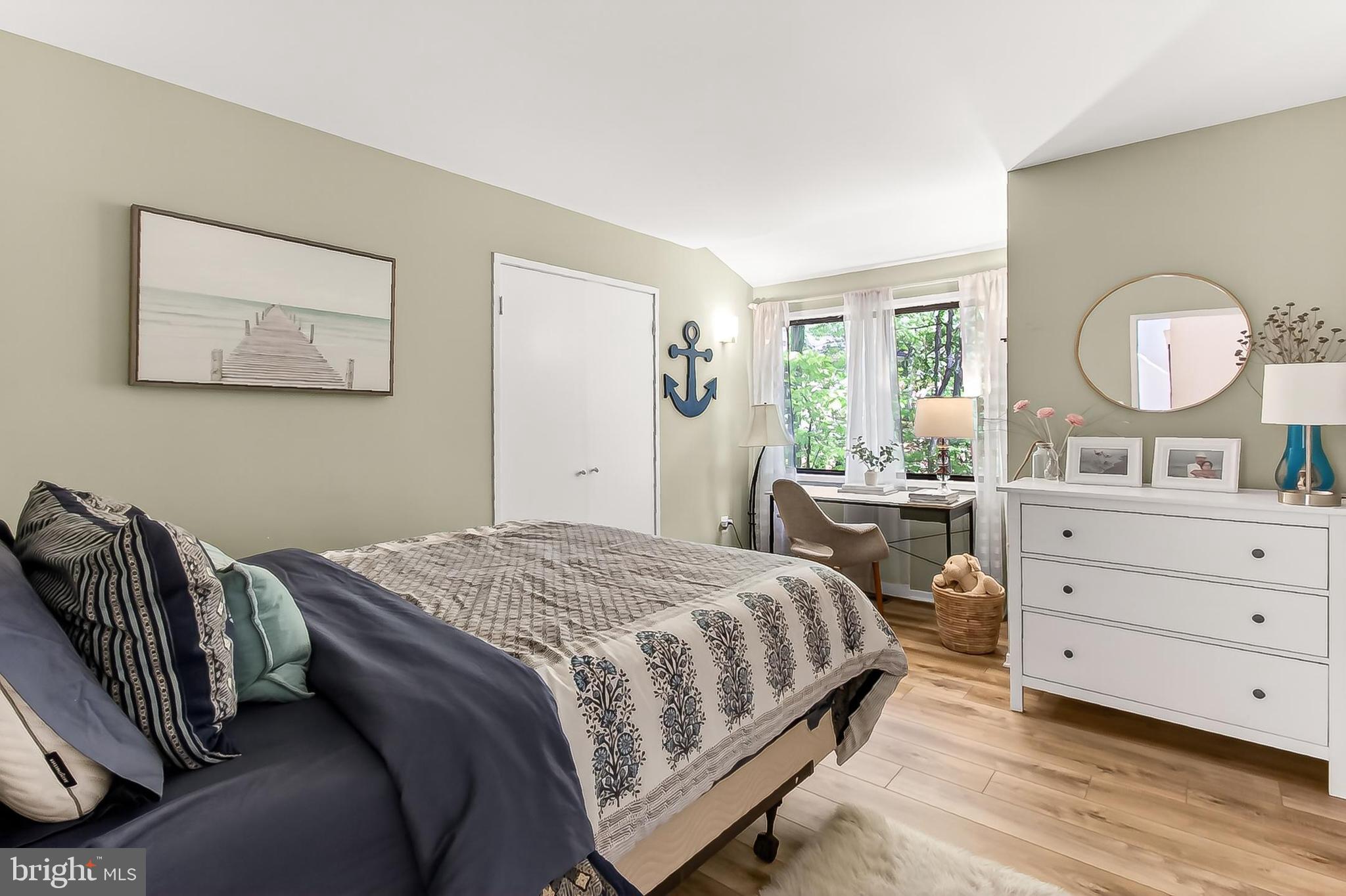 10714 Midsummer Drive Reston, VA 20191 - Photo 32 of 60