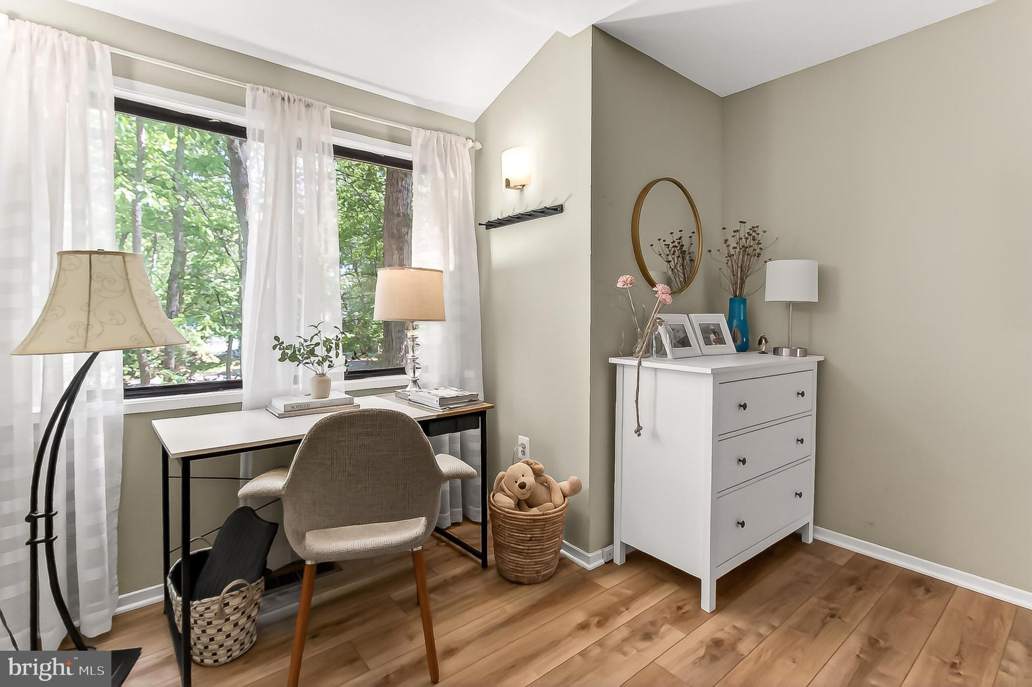 10714 Midsummer Drive Reston, VA 20191 - Photo 33 of 60