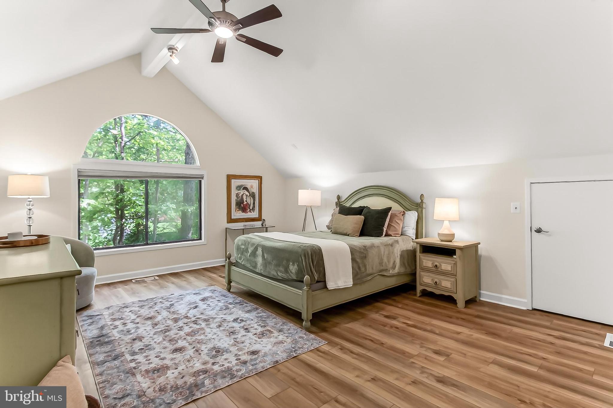 10714 Midsummer Drive Reston, VA 20191 - Photo 43 of 60 Primary Suite with vaulted ceilings