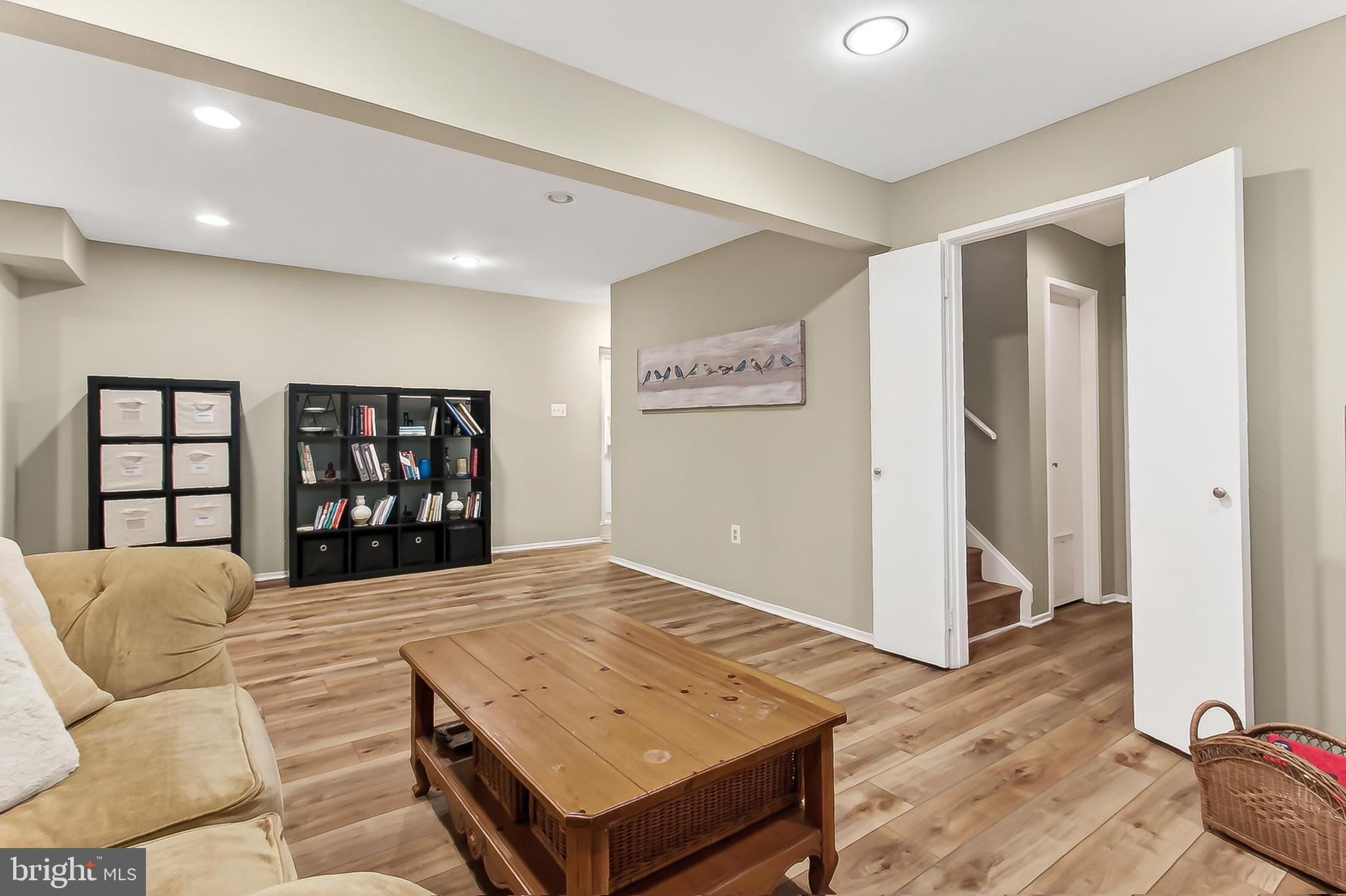 10714 Midsummer Drive Reston, VA 20191 - Photo 51 of 60