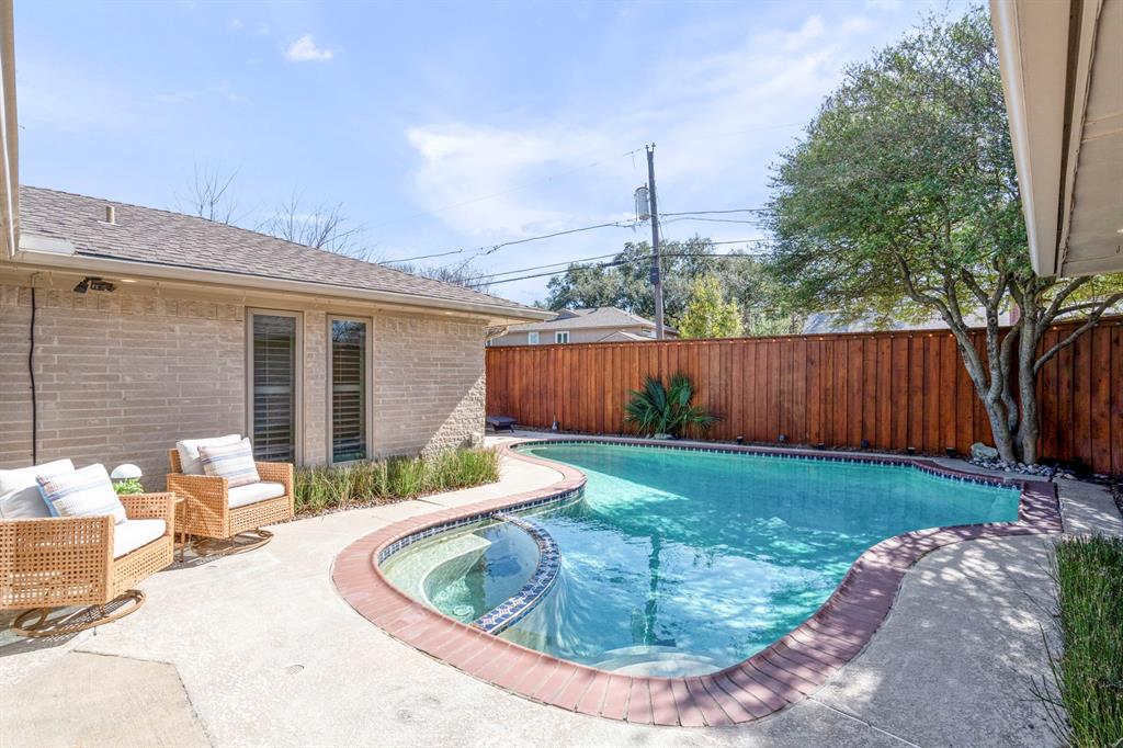 6126 Highgate Lane Dallas, TX 75214 - Photo 32 of 39