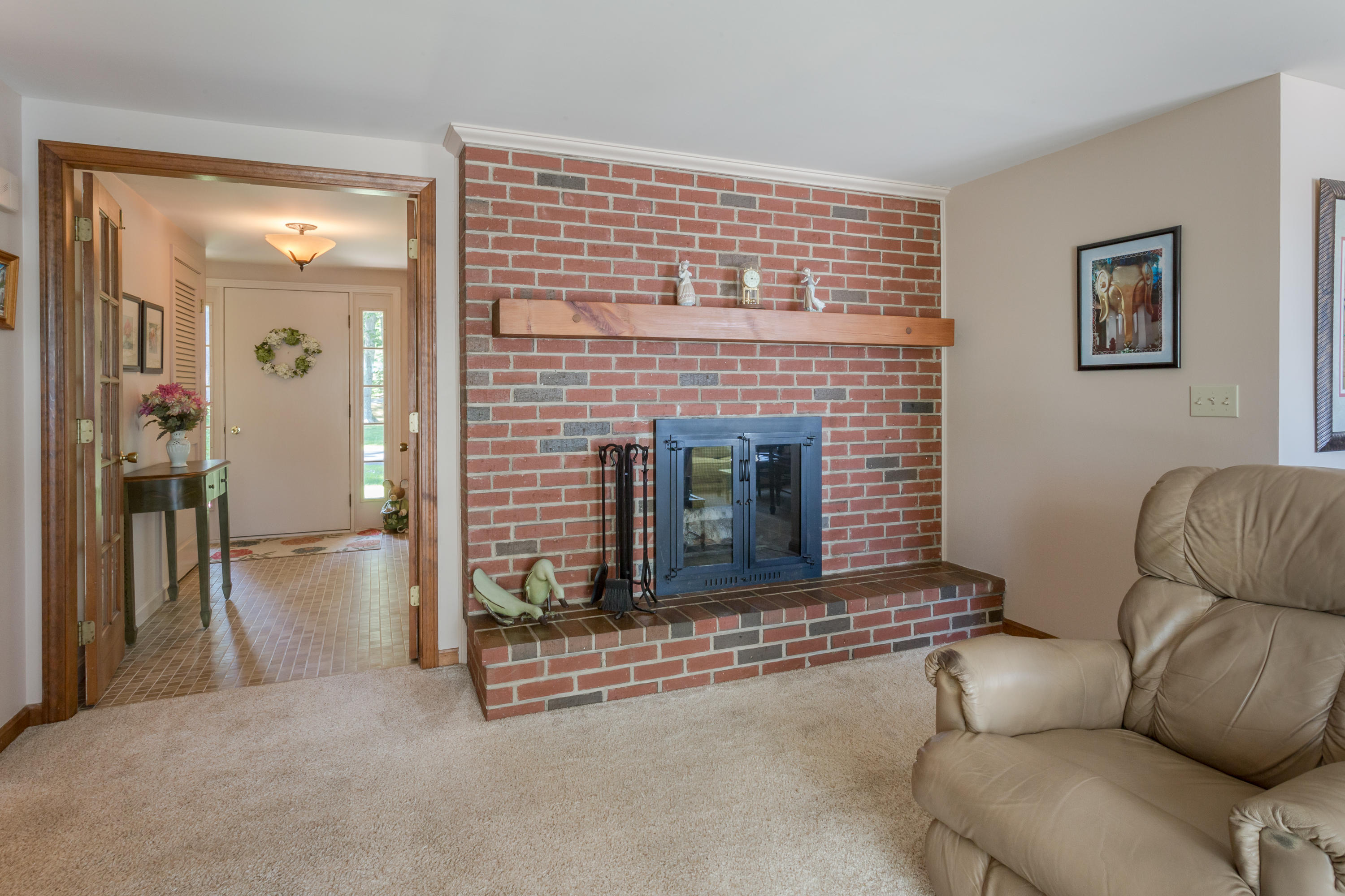 216 Youngs Point Road Wiscasset, ME 04578 - Photo 11 of 37 10-216YoungsPointRd-Wiscasset-KS