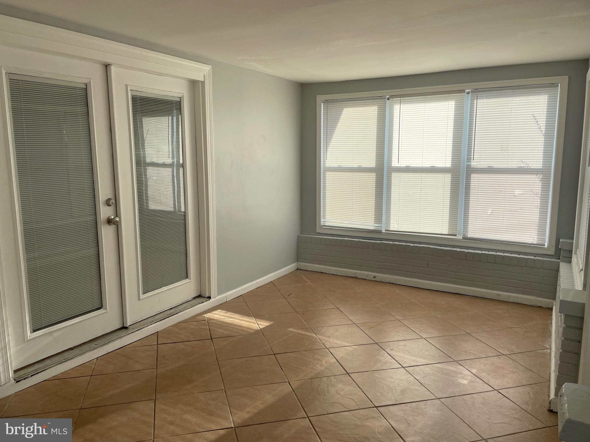 229 Garner Avenue Waldorf, MD 20602 - Photo 8 of 25 a view of an empty room with a window