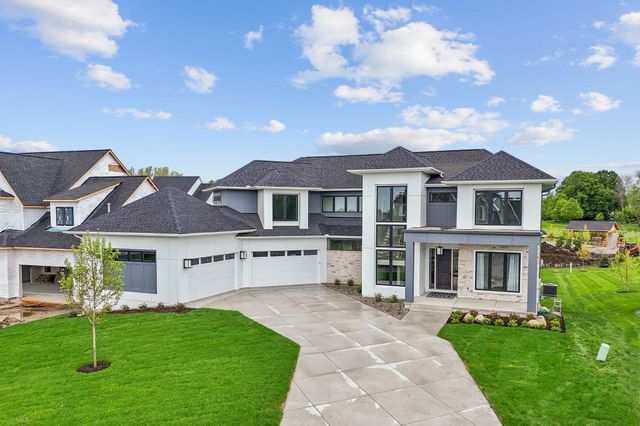 $2,700,000 | 16404 47th Place North, Plymouth, MN 55446