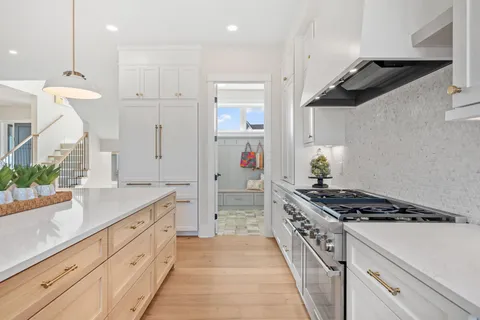 $2,700,000 | 16404 47th Place North, Plymouth, MN 55446