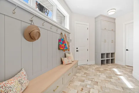 $2,700,000 | 16404 47th Place North, Plymouth, MN 55446