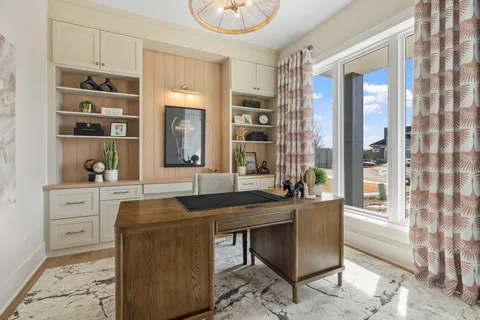 $2,700,000 | 16404 47th Place North, Plymouth, MN 55446