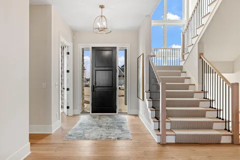 $2,700,000 | 16404 47th Place North, Plymouth, MN 55446