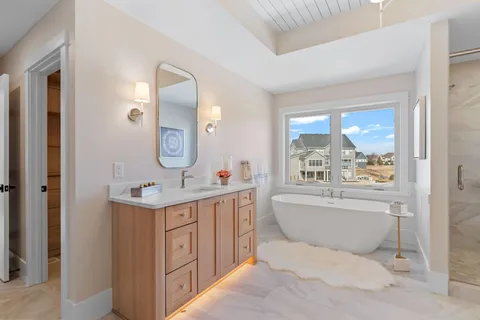 $2,700,000 | 16404 47th Place North, Plymouth, MN 55446