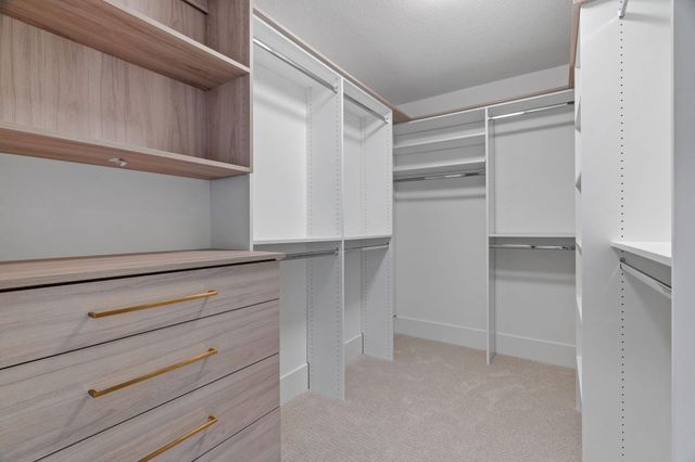 $2,700,000 | 16404 47th Place North, Plymouth, MN 55446