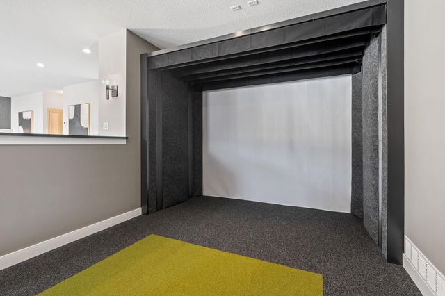 $2,700,000 | 16404 47th Place North, Plymouth, MN 55446