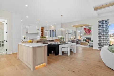 $2,700,000 | 16404 47th Place North, Plymouth, MN 55446