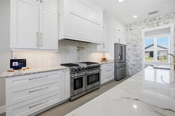 $735,000 | 9665 Southeast 61st Terrace, Belleview, FL 34420