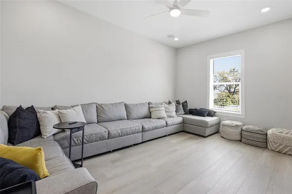 $735,000 | 9665 Southeast 61st Terrace, Belleview, FL 34420