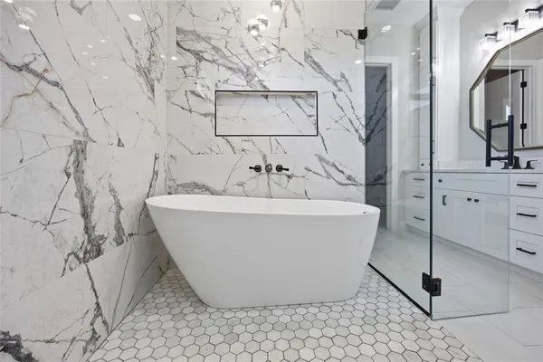 $735,000 | 9665 Southeast 61st Terrace, Belleview, FL 34420