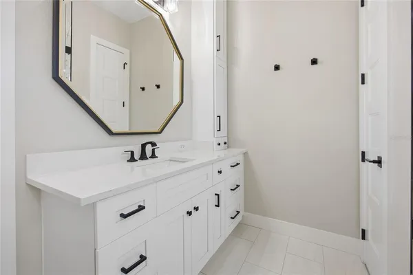$735,000 | 9665 Southeast 61st Terrace, Belleview, FL 34420