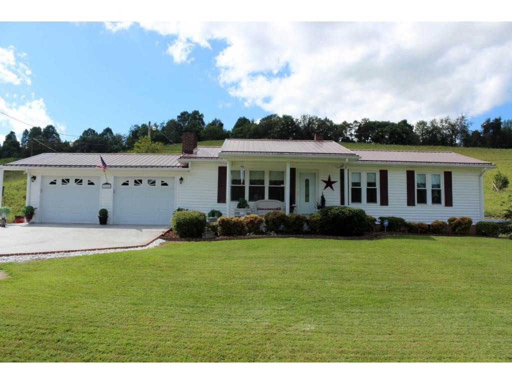 35183 Widener Valley Road Glade Spring, VA 24340 - Photo 5 of 14 Photo 5
