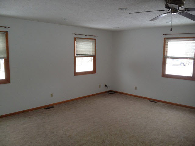 6812 East Woodside Road Albany, IN 47320 - Photo 14 of 30 Gallery Image 14