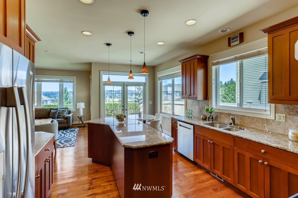 18937 84th Place Northeast Bothell, WA 98011 - Photo 22 of 37 Gallery Image 22