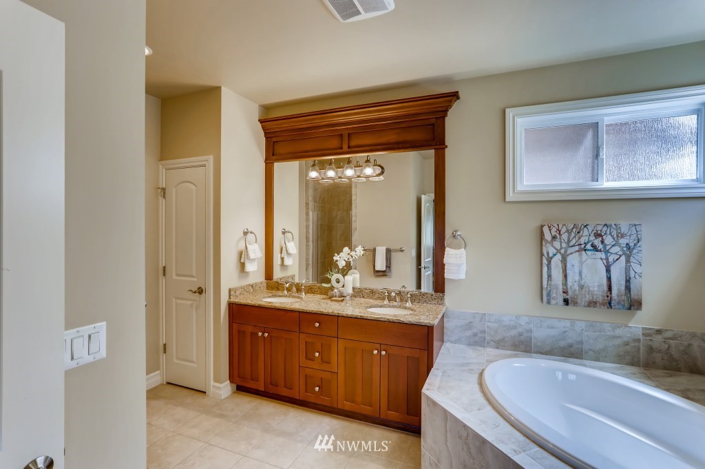 18937 84th Place Northeast Bothell, WA 98011 - Photo 27 of 37 Gallery Image 27