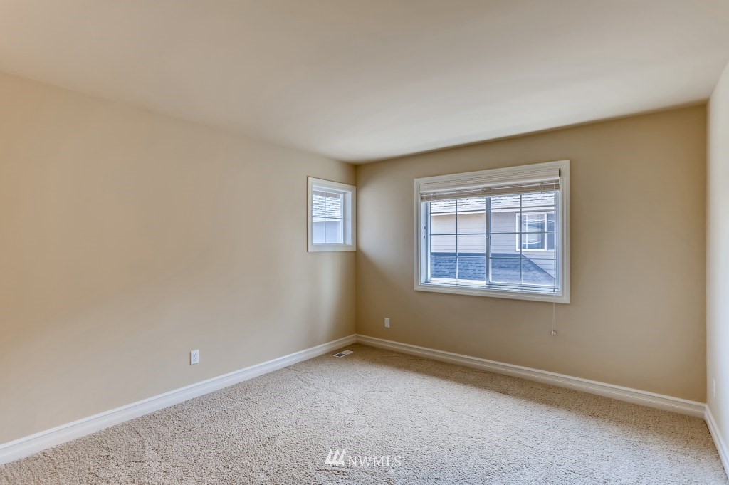 18937 84th Place Northeast Bothell, WA 98011 - Photo 31 of 37 Gallery Image 31