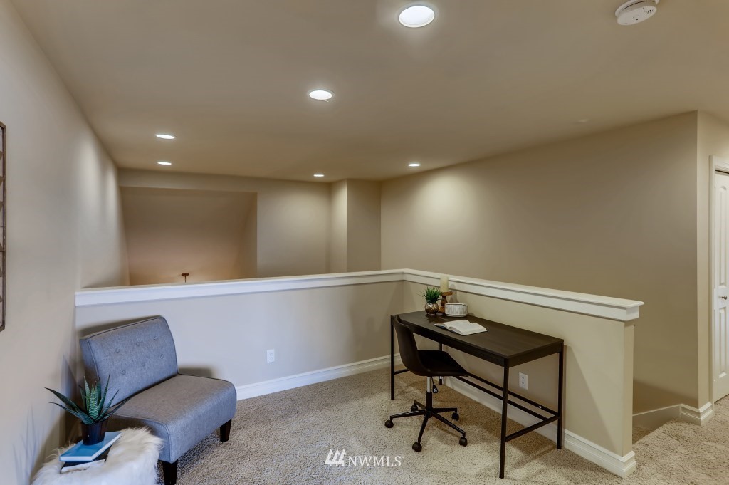 18937 84th Place Northeast Bothell, WA 98011 - Photo 32 of 37 Gallery Image 32