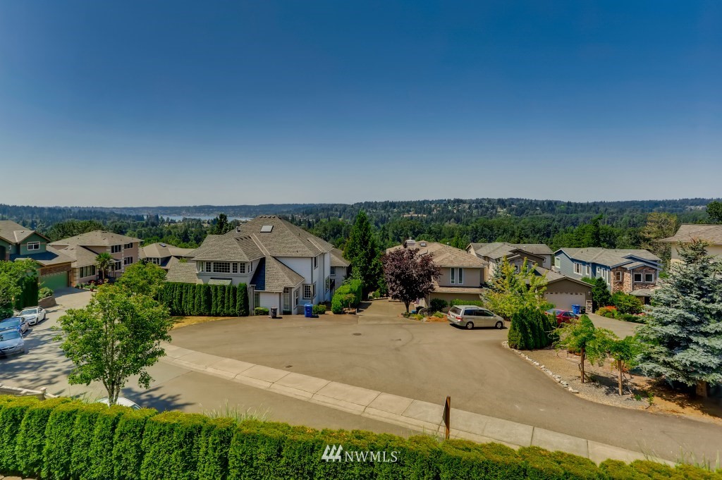 18937 84th Place Northeast Bothell, WA 98011 - Photo 37 of 37 Gallery Image 37