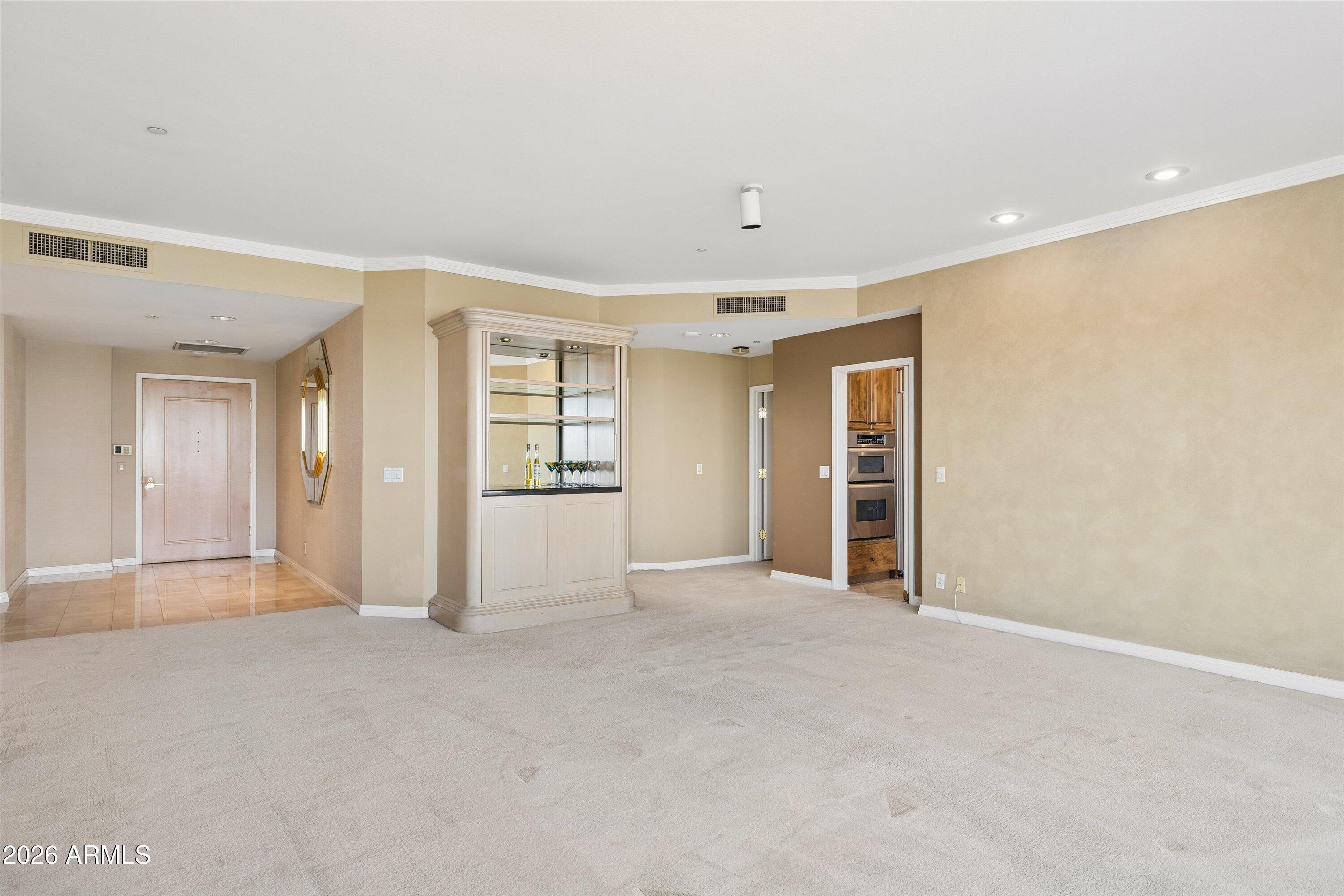 1040 East Osborn Road, Unit 803 Phoenix, AZ 85014 - Photo 3 of 52