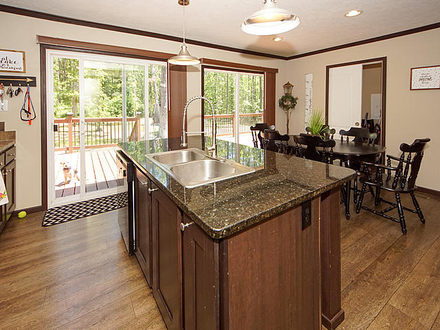 249 Barons Road Summerville, SC 29483 - Photo 9 of 33 09