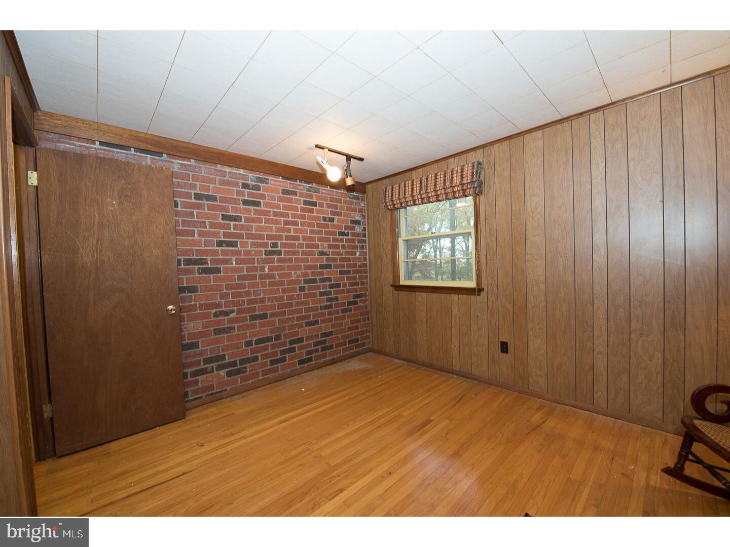 530 Forest Road Wayne, PA 19087 - Photo 14 of 24 Bedroom 3