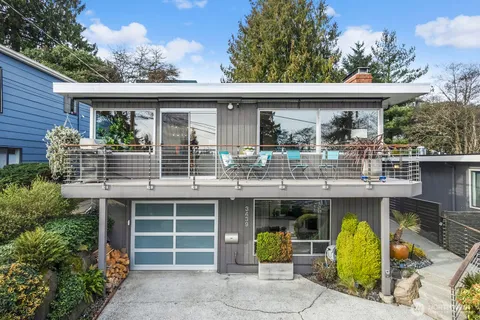 $1,450,000 | 3439 24th Avenue West, Seattle, WA 98199