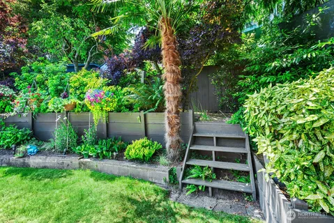 $1,450,000 | 3439 24th Avenue West, Seattle, WA 98199