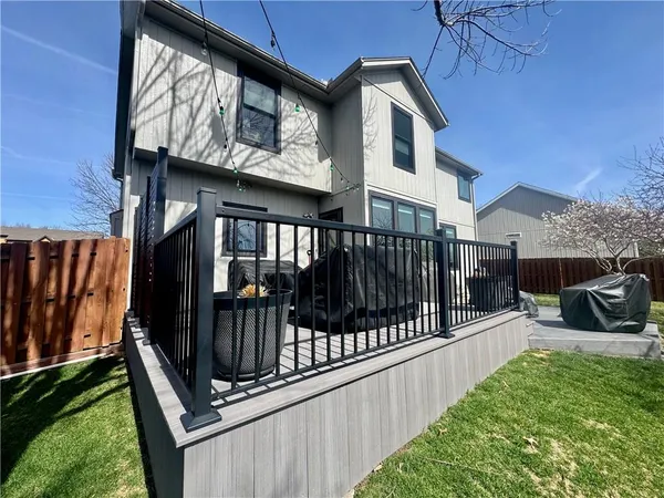 $465,000 | 18383 West 155th Street, Olathe, KS 66062