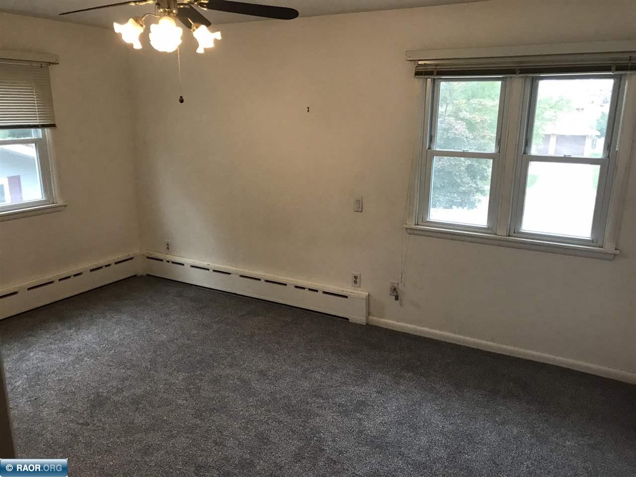 613 North Inner Drive Hibbing, MN 55746 - Photo 9 of 23 Gallery Image 9