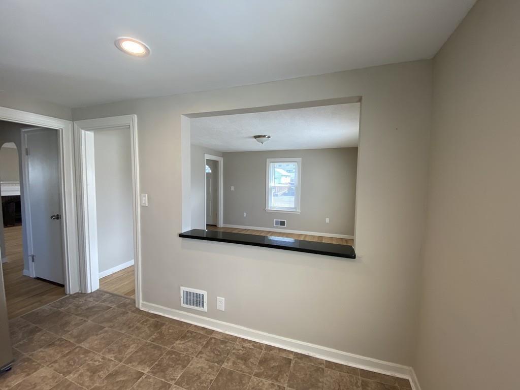 79 Starrett Road Lynn, MA 01905 - Photo 16 of 36 Gallery Image 16