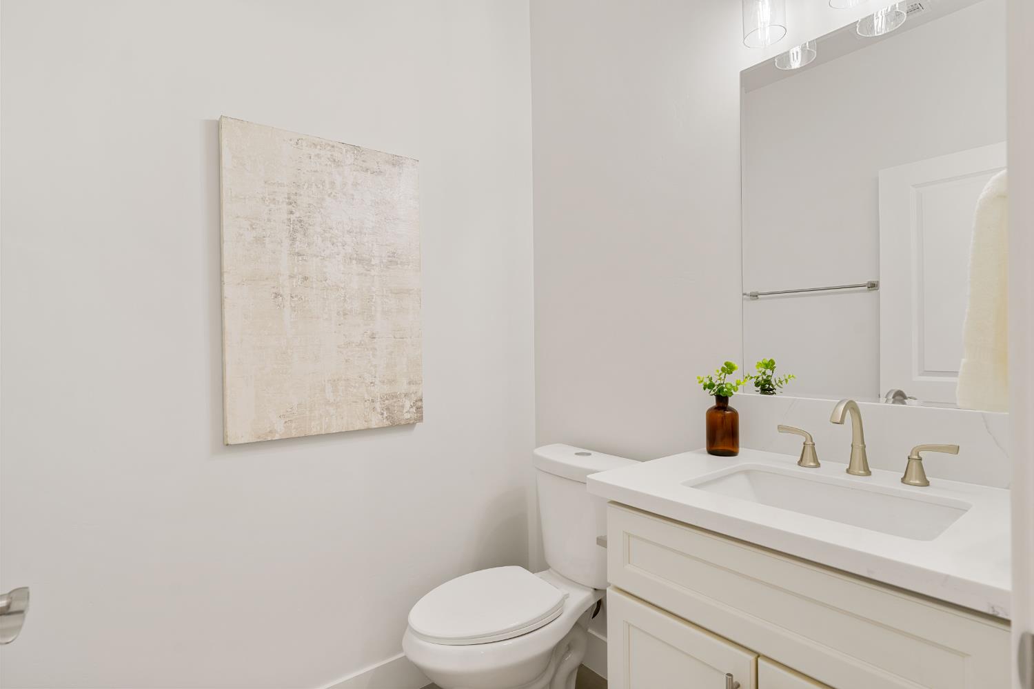 210 D Street Roseville, CA 95678 - Photo 19 of 70