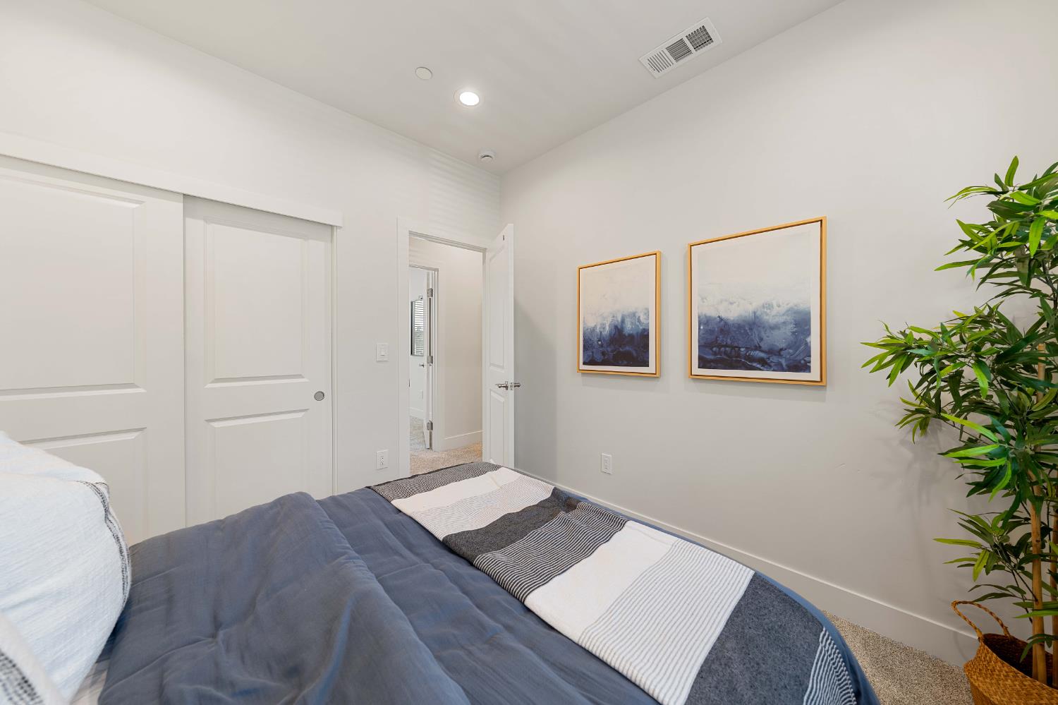 210 D Street Roseville, CA 95678 - Photo 23 of 70