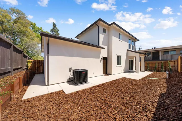 $998,000 | 210 D Street, Roseville, CA 95678