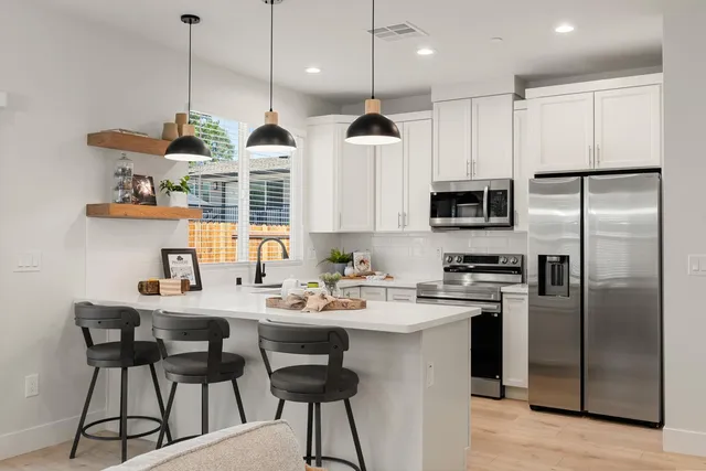 $998,000 | 210 D Street, Roseville, CA 95678